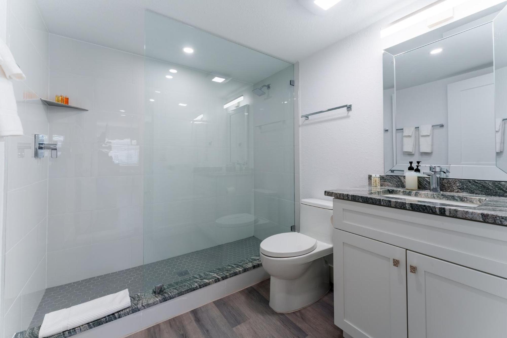 Siesta Key Beach Resort And Suites ساراسوتا المظهر الخارجي الصورة